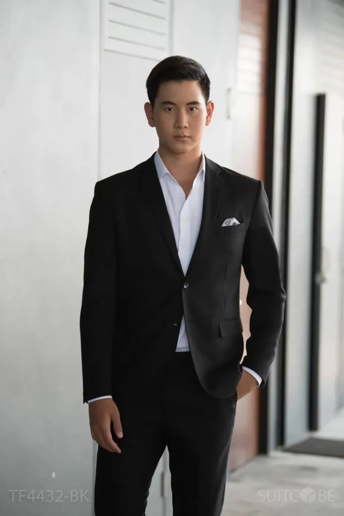 สูทสีดำ