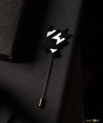 Lapel pin