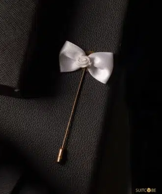 Lapel pin