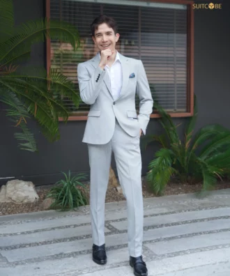 สูทสีเทา