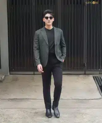 สูทสีเขียว