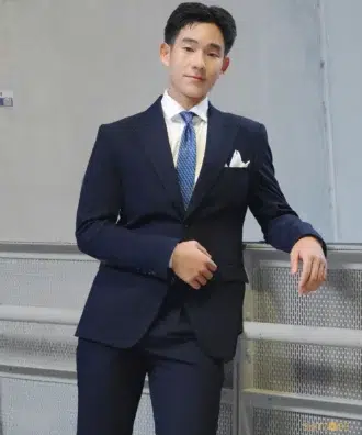สูทสีกรม