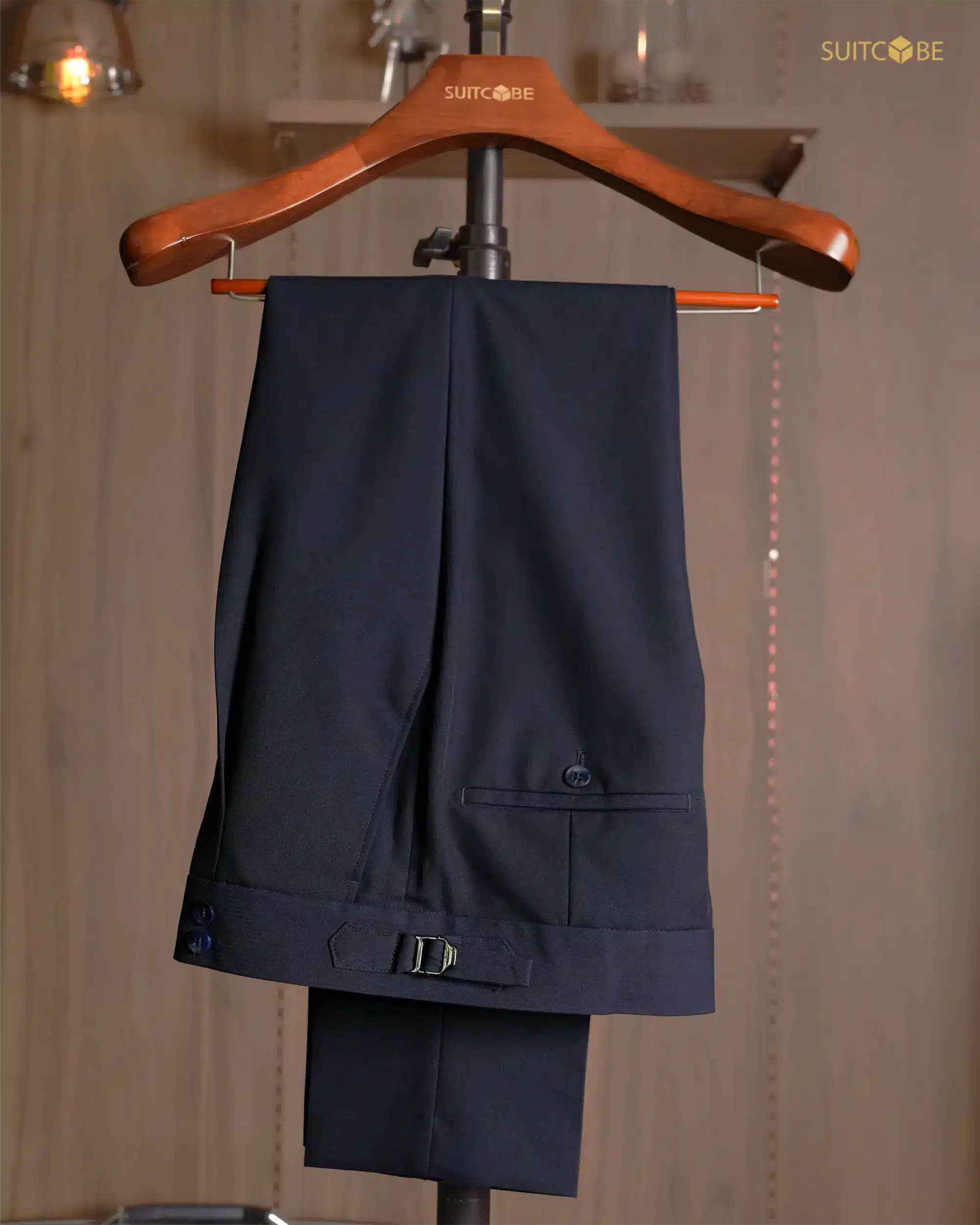 สูทสีกรม