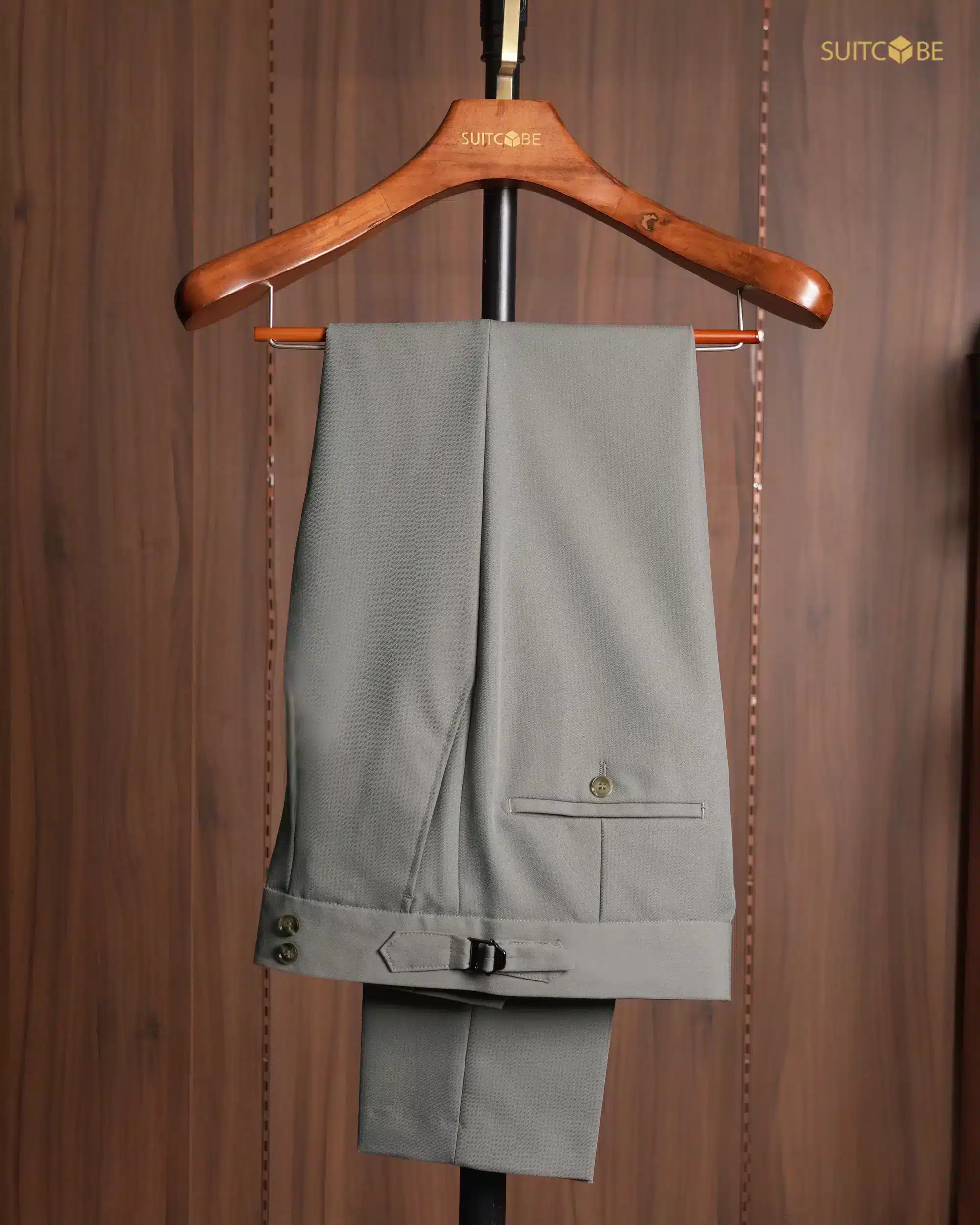 สูทสีเทา