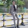สูทสีเทา
