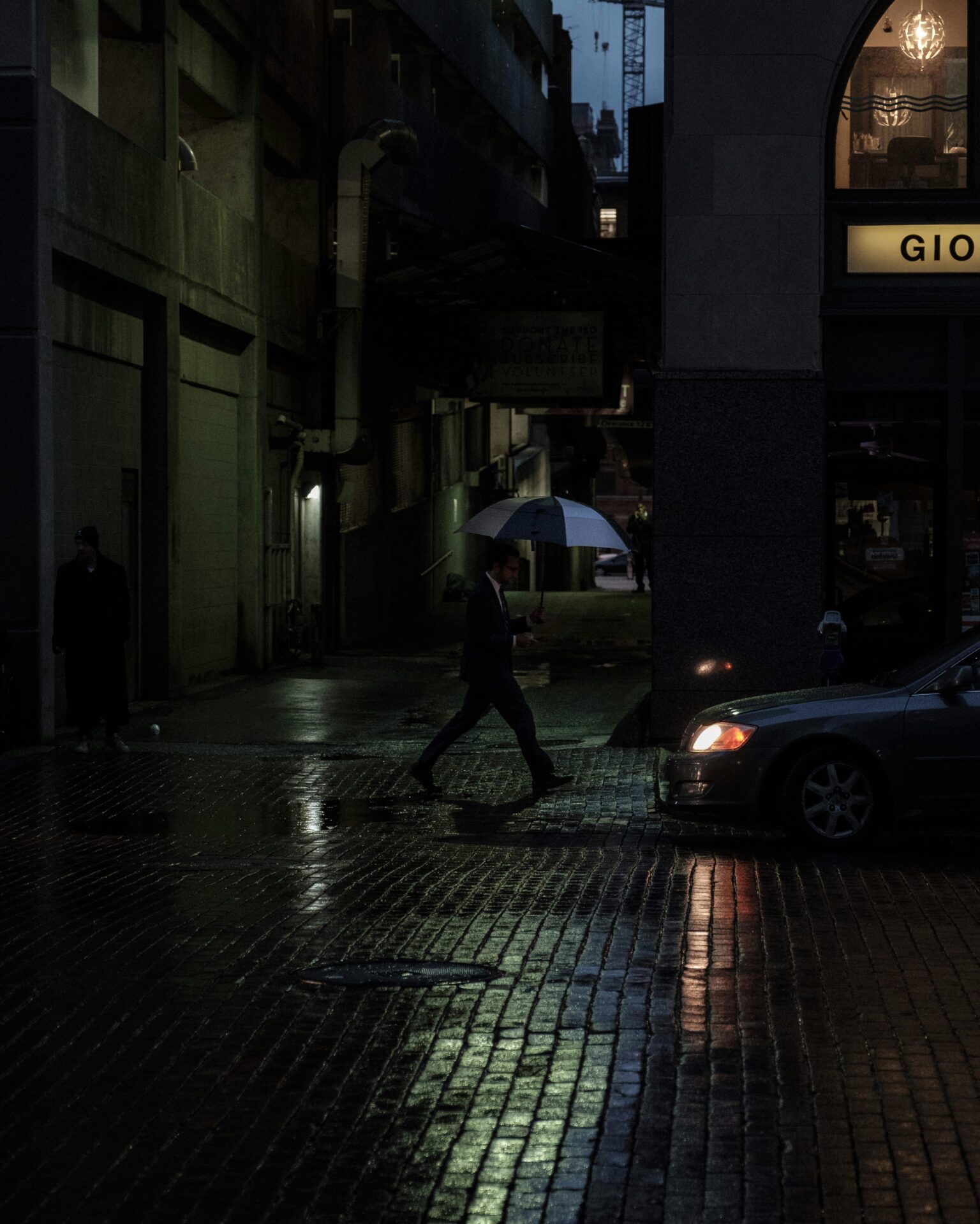 สูทหน้าฝน