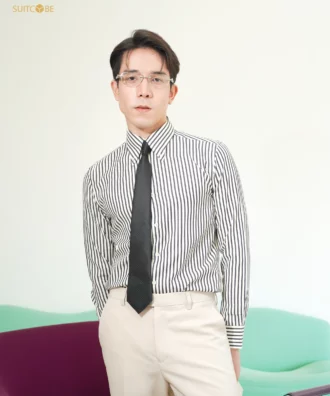 เสื้อเชิ้ตลายทาง