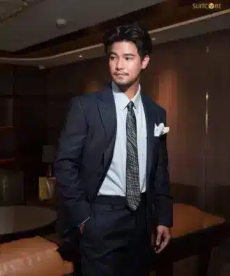 สูทสีกรม