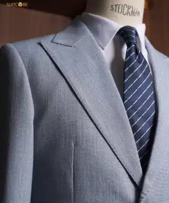 สูทสีเทา