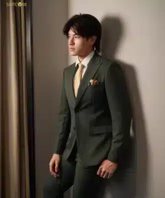 สูทสีเขียว