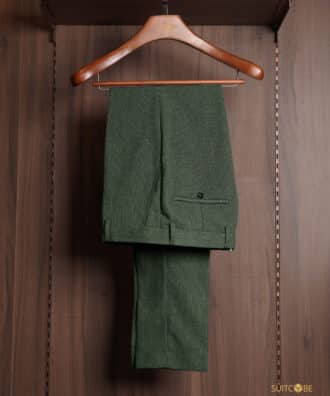 สูทสีเขียว