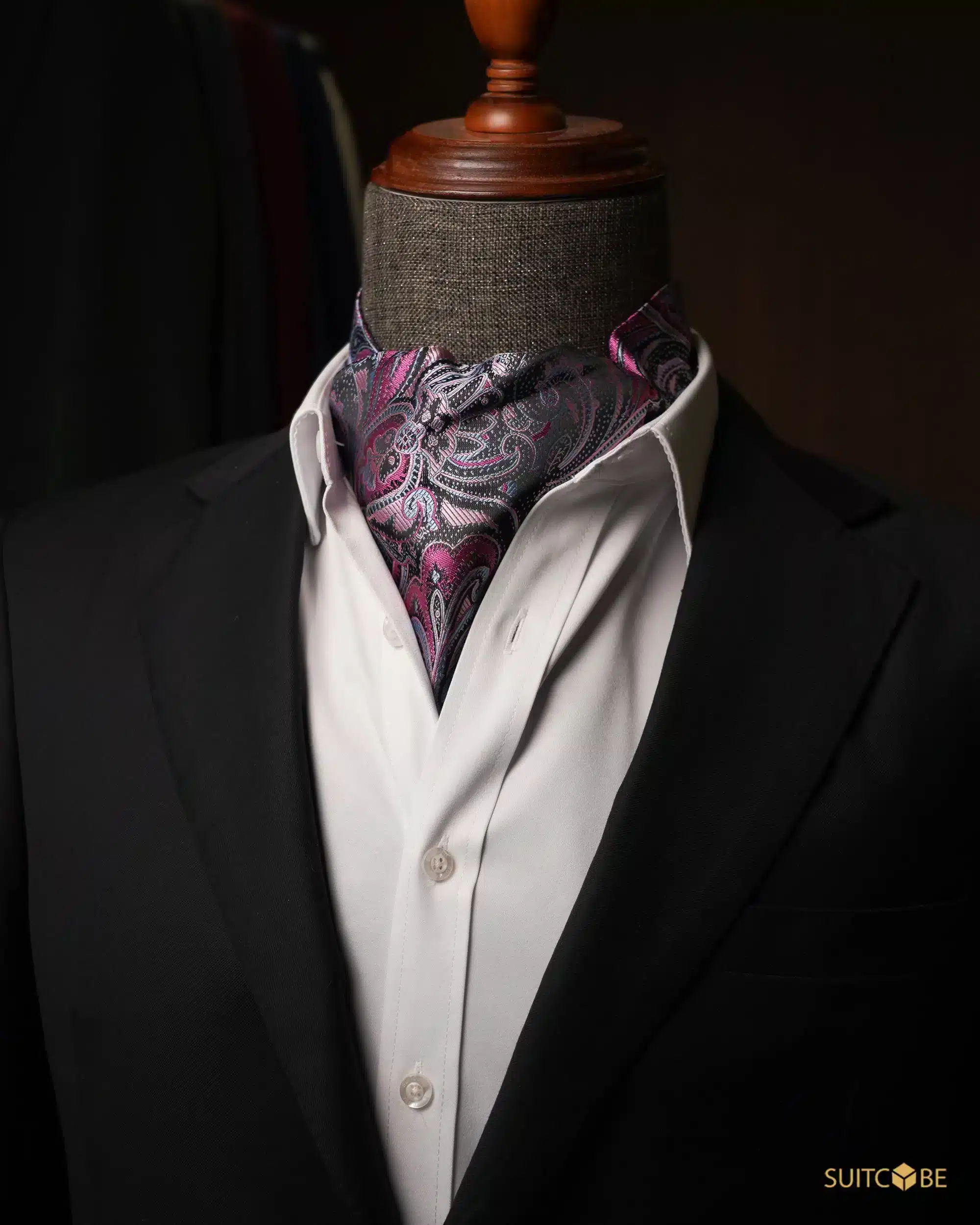 Ascot tie ผ้าพันคอ