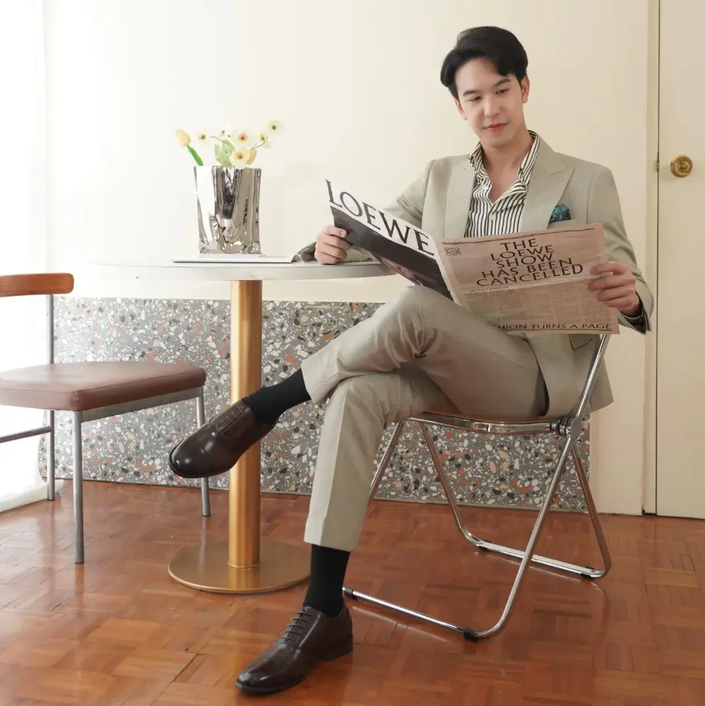 สูทสีเบจ