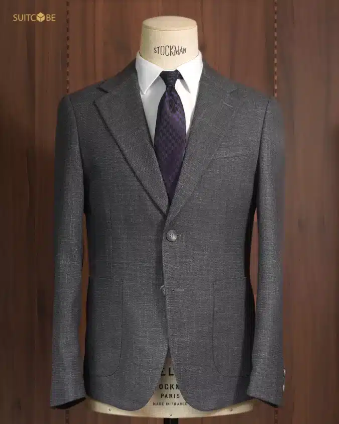 สูทสีเทา