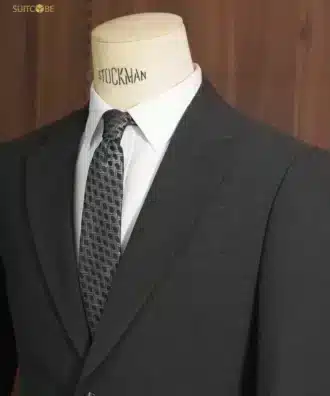 สูทสีเทา