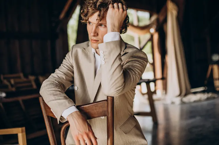 ชุดไปงานแต่งผู้ชาย ริมทะเล