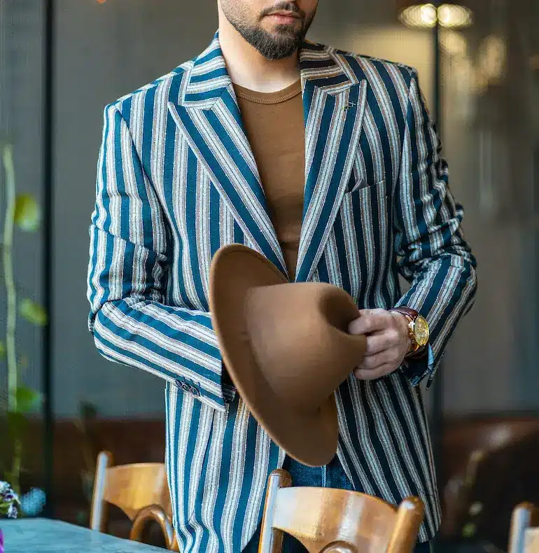 เบลเซอร์ลายทาง