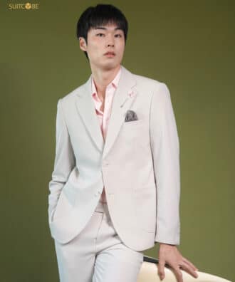 สูทสีครีม