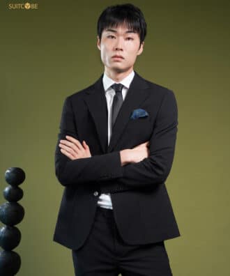 สูทสีดำ