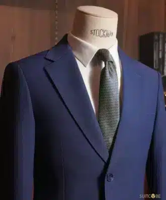 สูทสีน้ำเงิน