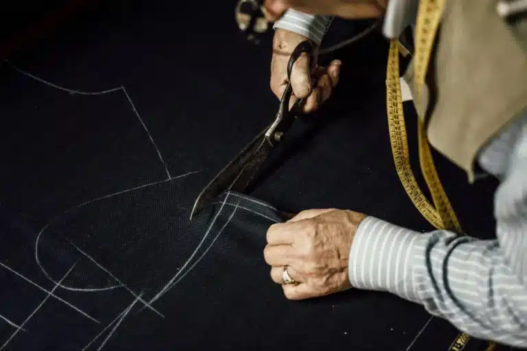 How much does a tailored suit cost in Thailand