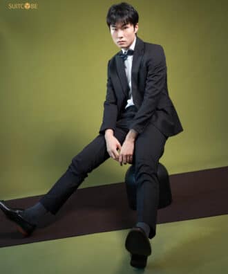 สูทสีดำ