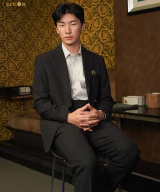 สูทสีดำ