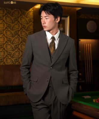 สูทสีเทา