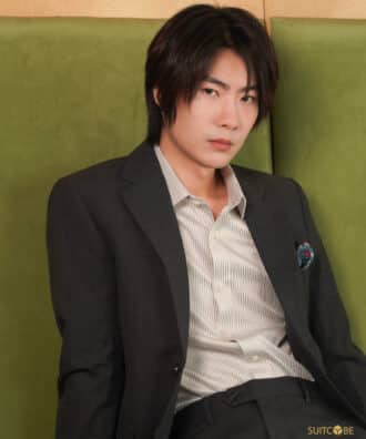 เสื้อเชิ้ตลายทาง